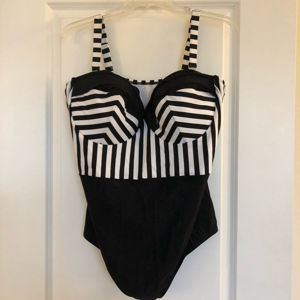 Eloquii Opposing Stripes One-piece Plus Size